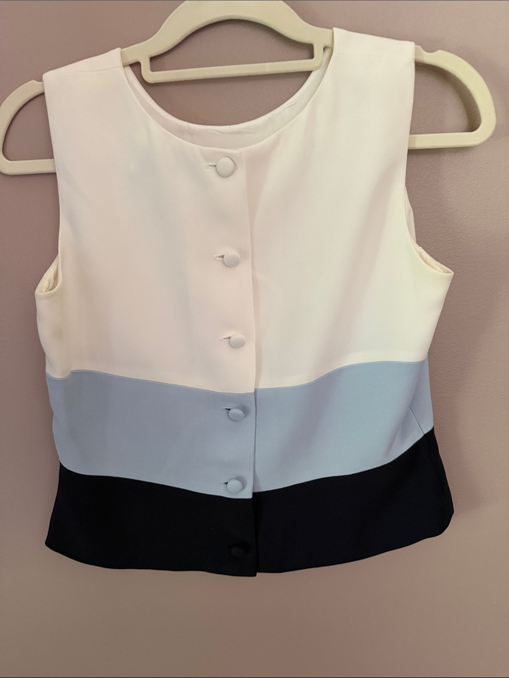 Colorblocked Sleeveless Shell Top - White, Light Blue & Navy